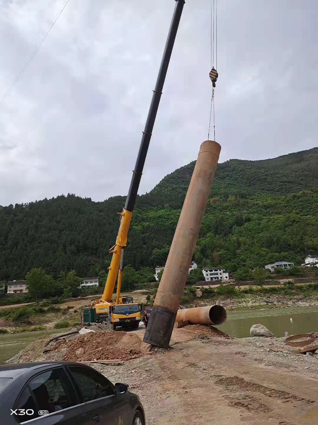 跨越江河，鋪就民生發(fā)展管道